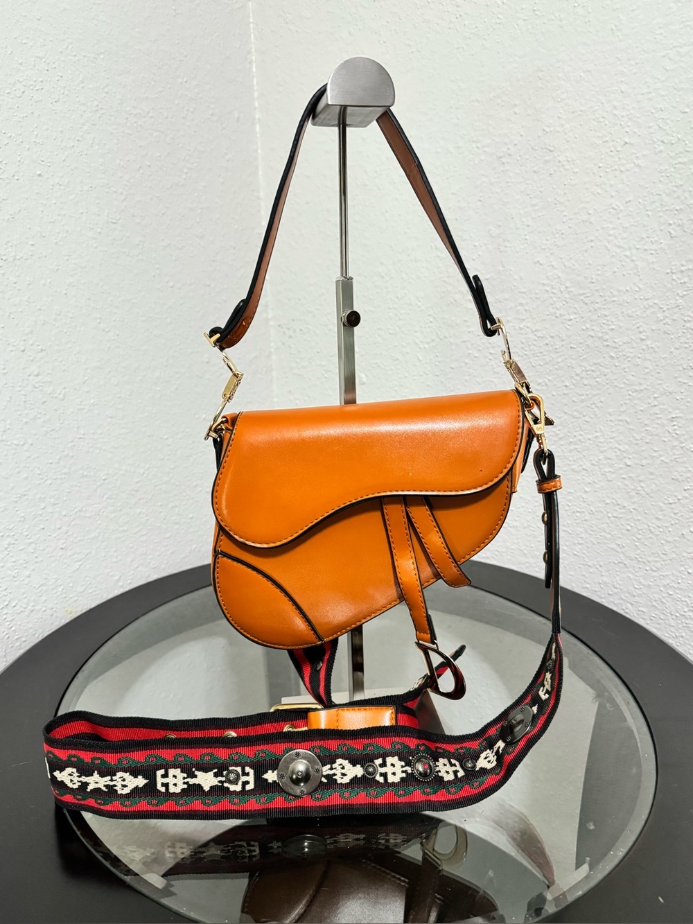 Curved Saddle Shoulder Bag in Cognac Brown - Picture 7 of 12